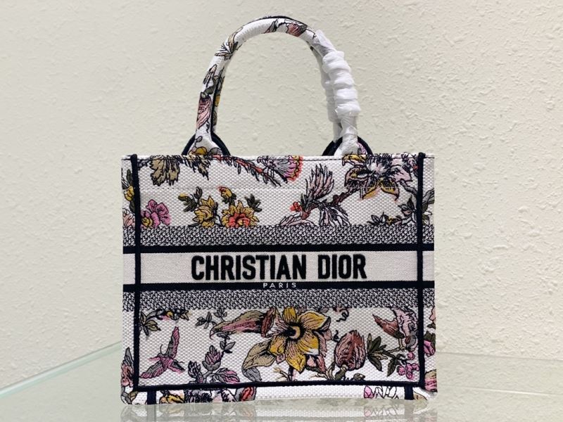 Dior Shopping Bags